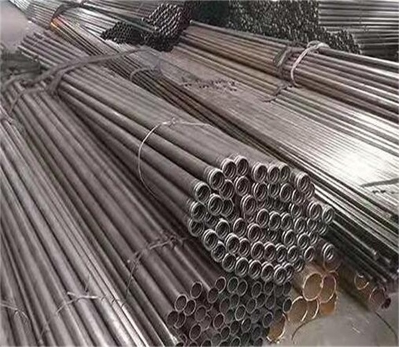西双版纳螺旋式声测管工地安装